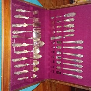 Vintage Prestige Silverware set